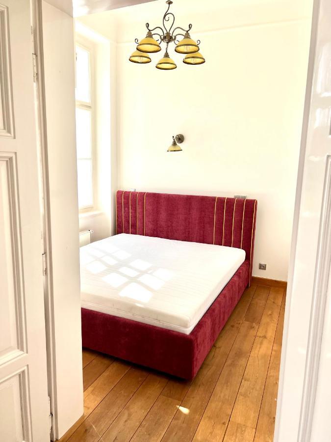 براغ Charles Bridge Apartment المظهر الخارجي الصورة